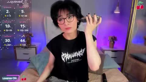 Snapshot of cherryy_boy chatting on 20, 10, 2025 Matias online show from 20, 10, 2025