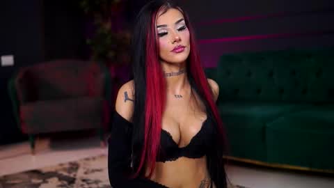 Snapshot of chicaora chatting on 8, 9, 2025 Cami online show from 8, 9, 2025