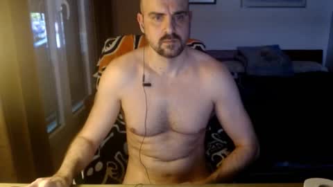 Snapshot of chicocam1983 chatting on 18, 1, 2026 chicocam1983 online show from 18, 1, 2026