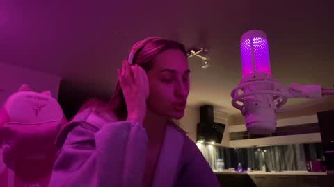 Snapshot of chillgoddess chatting on 13, 1, 2025 Goddess Vika - owner of all ur money online show from 13, 1, 2025