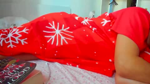 yoursensualparadise online show from 18, 9, 2025