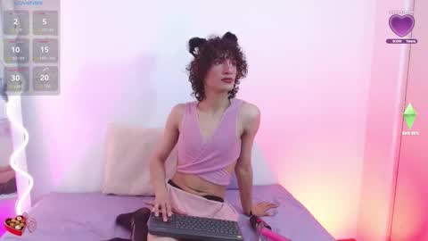 Snapshot of chipi_tay chatting on 5, 11, 2025 chipi_tay online show from 5, 11, 2025