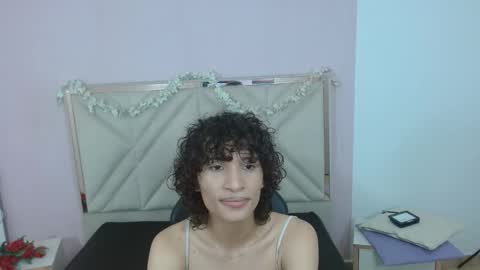 Snapshot of chipi_tay chatting on 17, 11, 2025 chipi_tay online show from 17, 11, 2025