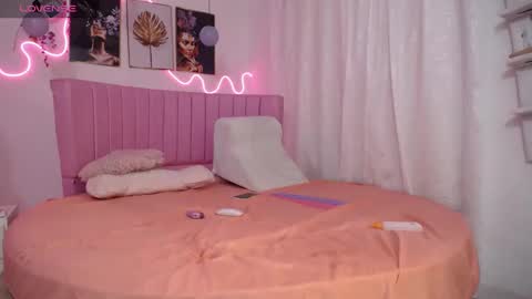 sophia online show from 16, 1, 2025