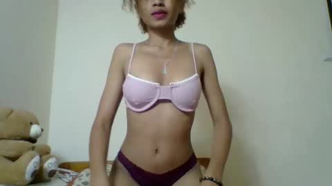 Snapshot of chloe9794 chatting on 23, 11, 2025 chloe9794 online show from 23, 11, 2025