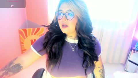 chloe bonnet Connection Monday to Saturday 3 pm Chicago INDEPENDENT MODEL . online show from 29, 12, 2024