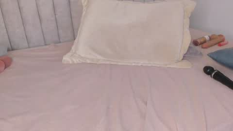 Chloe online show from 6, 1, 2025