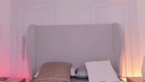 Snapshot of chloe_dee_ chatting on 30, 10, 2025 Chloe online show from 30, 10, 2025