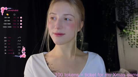 Snapshot of chloe_guidry chatting on 26, 12, 2024 Arianaa Mourrr online show from 26, 12, 2024