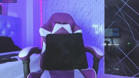 Snapshot of chloe_jacksonn chatting on 9, 10, 2025 chloe_jacksonn online show from 9, 10, 2025