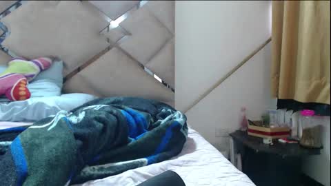 Chloe  online show from 10, 3, 2026