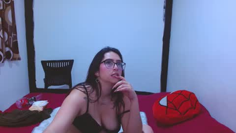 Chloe online show from 9, 9, 2025