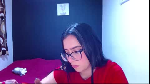 Chloe online show from 26, 9, 2025