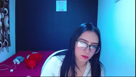 Chloe online show from 30, 9, 2025