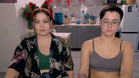 Snapshot of chloe_x_ chatting on 29, 12, 2024 Eva and Sandra online show from 29, 12, 2024