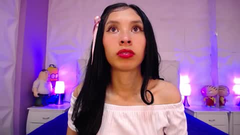 Chloe online show from 3, 10, 2025
