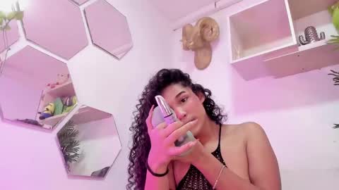 Chloe  online show from 10, 2, 2025