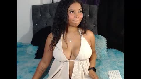 chloee_fox_ss online show from 4, 2, 2026