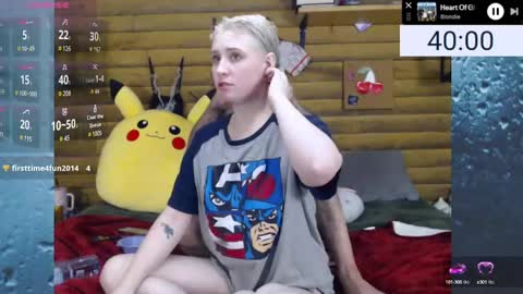 Snapshot of chloeerose2000 chatting on 14, 2, 2025 ChloeeRose online show from 14, 2, 2025