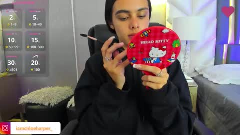  Chloe Harper  online show from 22, 12, 2025