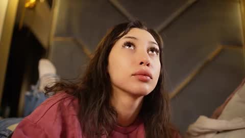 chloemin_ online show from 3, 3, 2026