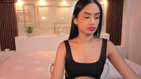 Chloe Moon online show from 18, 11, 2025