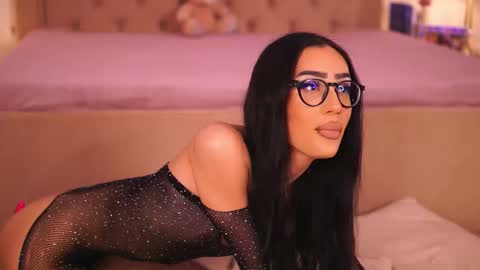 Chlo online show from 10, 1, 2026