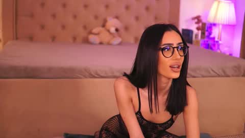 Chlo online show from 20, 3, 2026