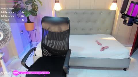 Chloe rosse online show from 28, 12, 2024