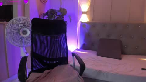 Chloe rosse online show from 28, 2, 2025