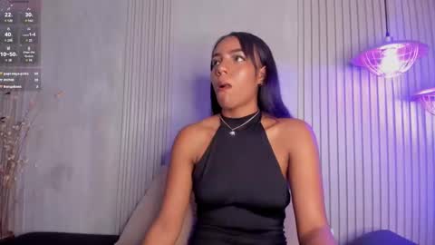 Snapshot of chloetaylorr_ chatting on 8, 1, 2025 CHLOE online show from 8, 1, 2025