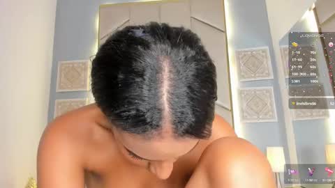 Snapshot of chloetaylorr_ chatting on 4, 3, 2025 CHLOE online show from 4, 3, 2025