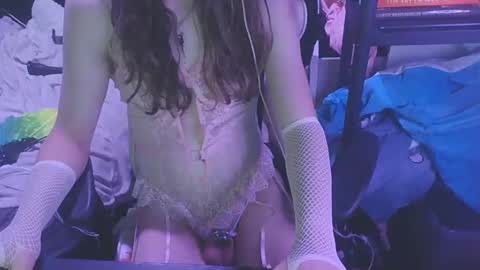 Snapshot of chloetjexx chatting on 15, 10, 2025 chloetjexx online show from 15, 10, 2025