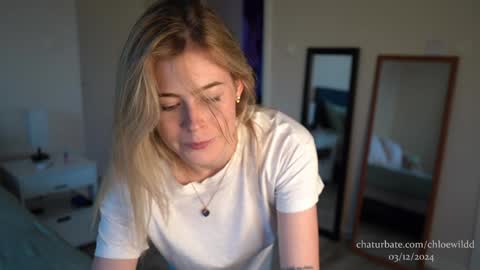 Snapshot of chloewildd chatting on 3, 12, 2024 Chloe online show from 3, 12, 2024
