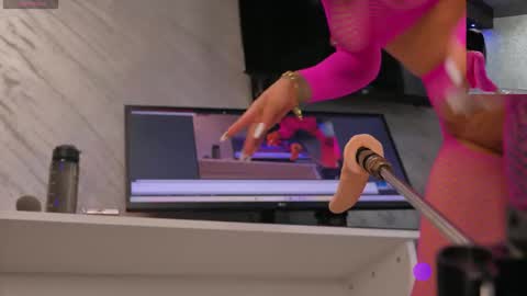 Snapshot of chocapika chatting on 18, 11, 2025 chocapika online show from 18, 11, 2025