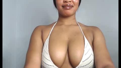 Snapshot of choco_chocox chatting on 16, 12, 2025 ESTHER online show from 16, 12, 2025