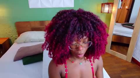 Camila Love online show from 1, 10, 2025
