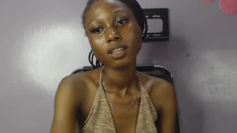 Snapshot of choco_petitqueen chatting on 9, 1, 2025 choco_petitqueen online show from 9, 1, 2025