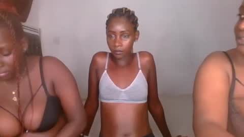 choco_velvett online show from 9, 4, 2026