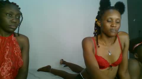 Snapshot of chocobear22 chatting on 3, 11, 2025 chocobear22 online show from 3, 11, 2025