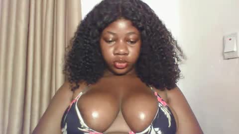 Snapshot of chocolateassgirl61 chatting on 20, 11, 2025 chocolateassgirl61 online show from 20, 11, 2025