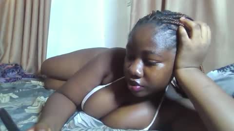 chocolateassgirl61 online show from 16, 1, 2026