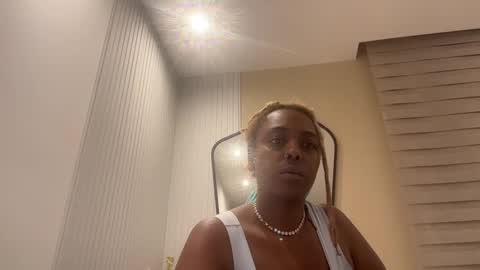 Snapshot of chocolatecakequeen chatting on 3, 12, 2024 ChocolateCakeQueen online show from 3, 12, 2024