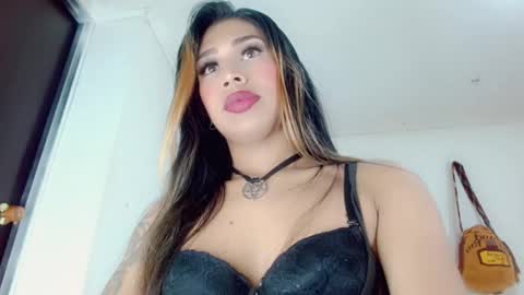 chocolatetriplex online show from 21, 11, 2025