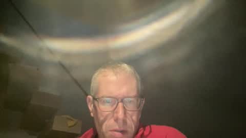 Snapshot of choupipat1 chatting on 13, 10, 2025 choupipat1 online show from 13, 10, 2025