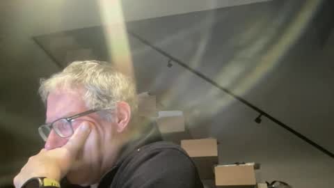 Snapshot of choupipat1 chatting on 5, 12, 2025 choupipat1 online show from 5, 12, 2025