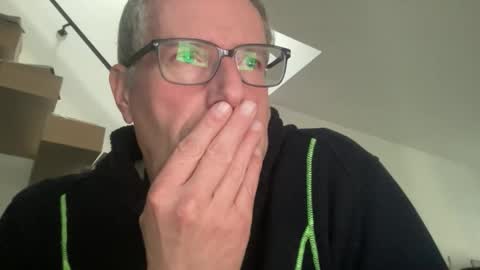 choupipat1 online show from 4, 2, 2026