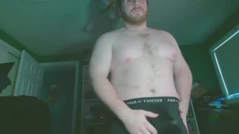 Snapshot of chris19904951 chatting on 5, 12, 2025 Chris online show from 5, 12, 2025