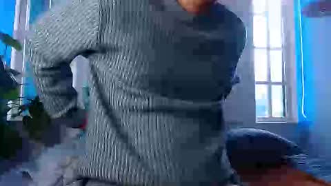 C H R I S  online show from 3, 2, 2026