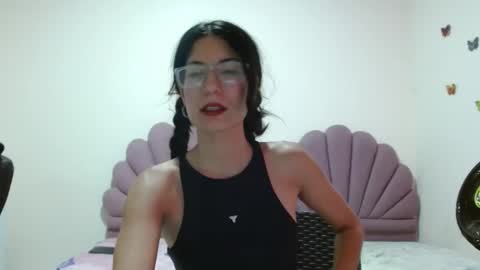 Snapshot of chris_gil785 chatting on 7, 1, 2025 Christal Gil online show from 7, 1, 2025